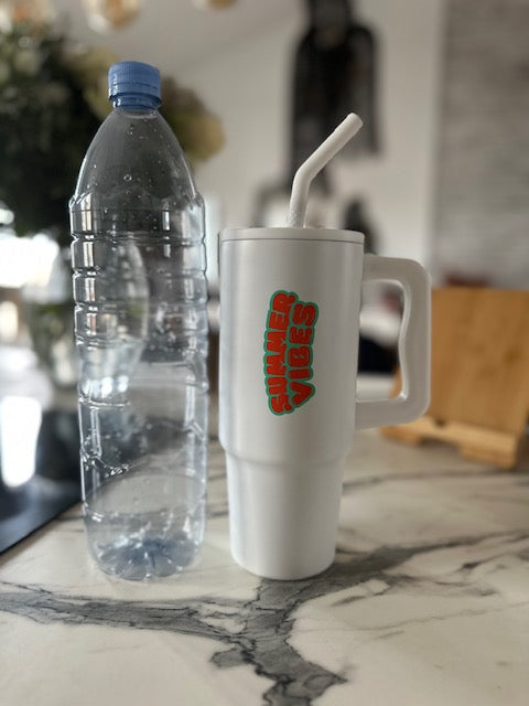 Mug blanc "Summer Vibes" 900ml en acier inoxydable recyclé